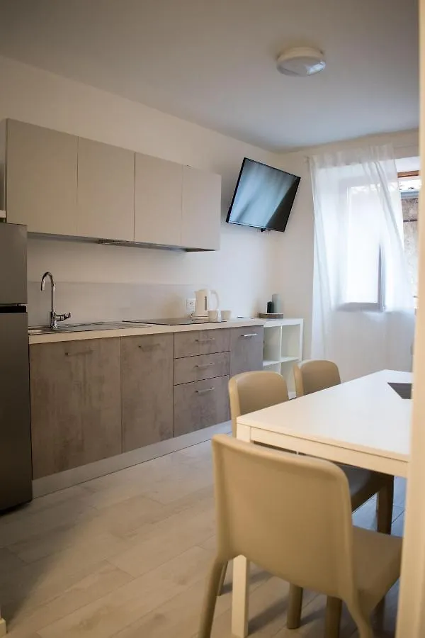 Cà Rita Apartments Malcesine